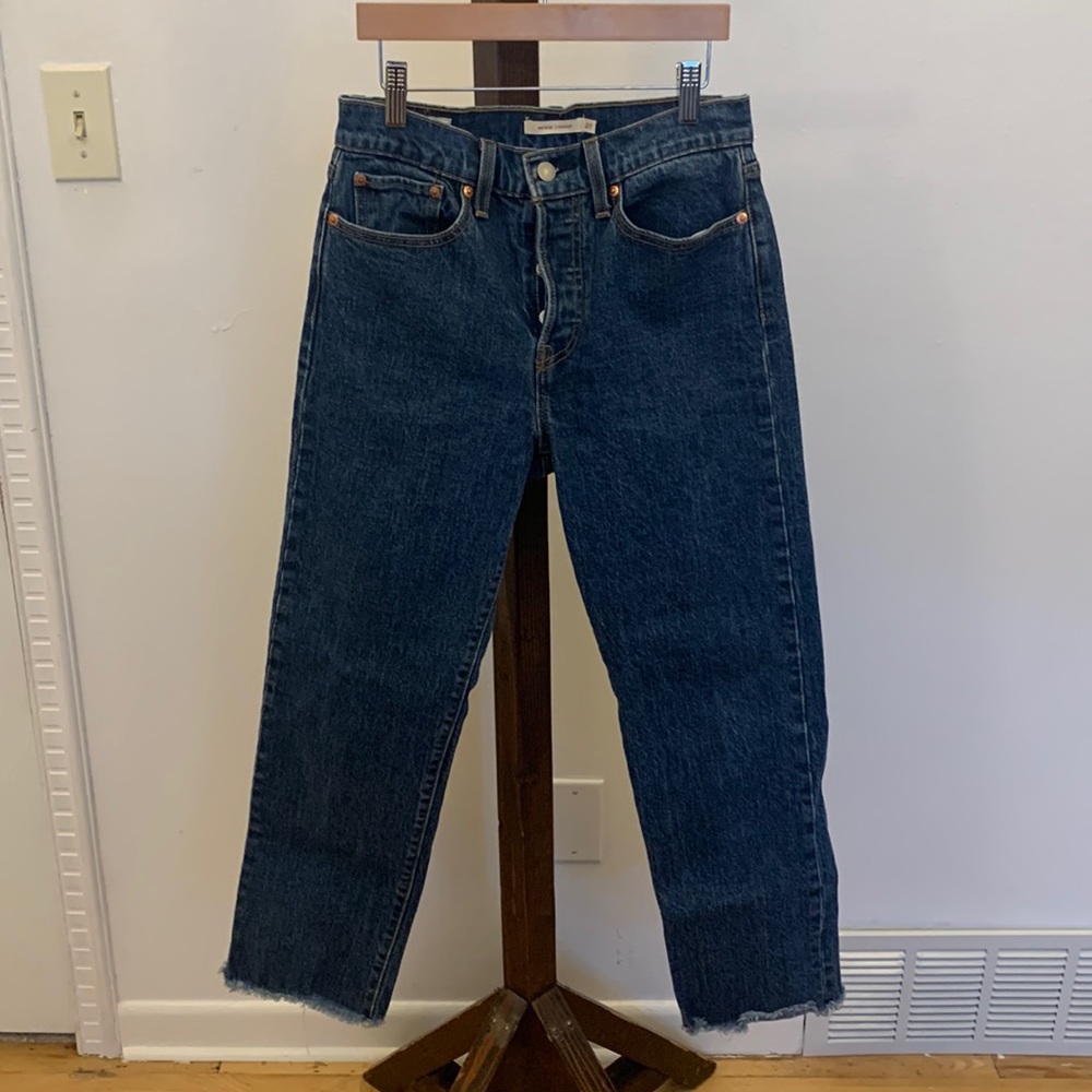 Levi’s Wedgie Straight Leg Jeans- 27